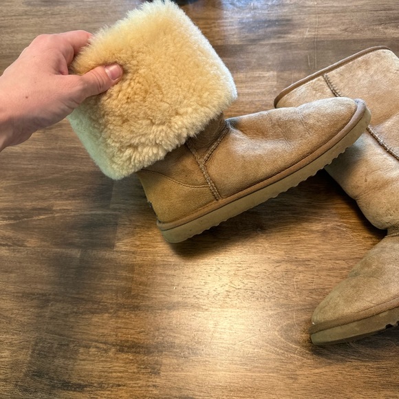UGG Classic Tall Boot - Picture 4 of 4